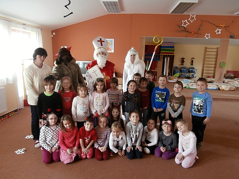 Nadílka Mikuláše, čerta a anděla