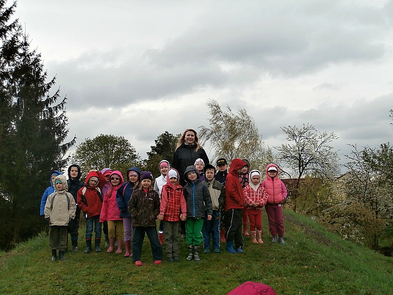 Policejní psovod a pyrotechnik