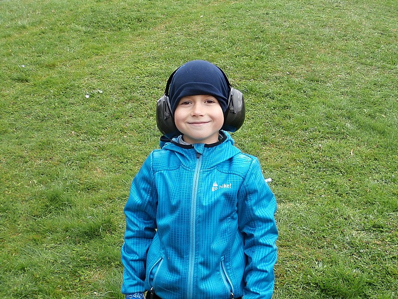 Policejní psovod a pyrotechnik