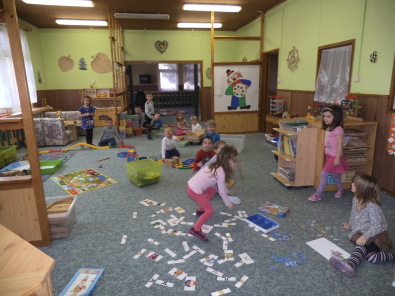 Hrajeme si a tvoříme